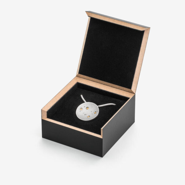 uqio Zodiac Silver Pendant with Gold Detail & Diamond Accent